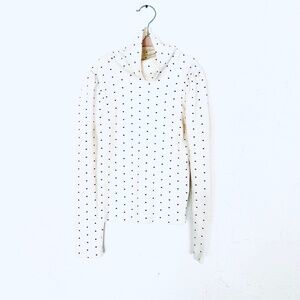 GAP Kids Cream Long-sleeve Turtleneck Black Heart Swiss Dot Sz M (8-9)